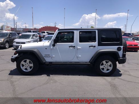 Used 2016 Jeep Wrangler Unlimited Sport w/ Quick Order Package 24S AWD/4WD image 5
