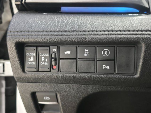 Used 2022 Honda Odyssey Elite image 19