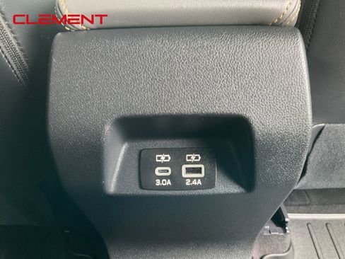 Used 2025 Subaru Crosstrek 2.5i Sport AWD/4WD image 37