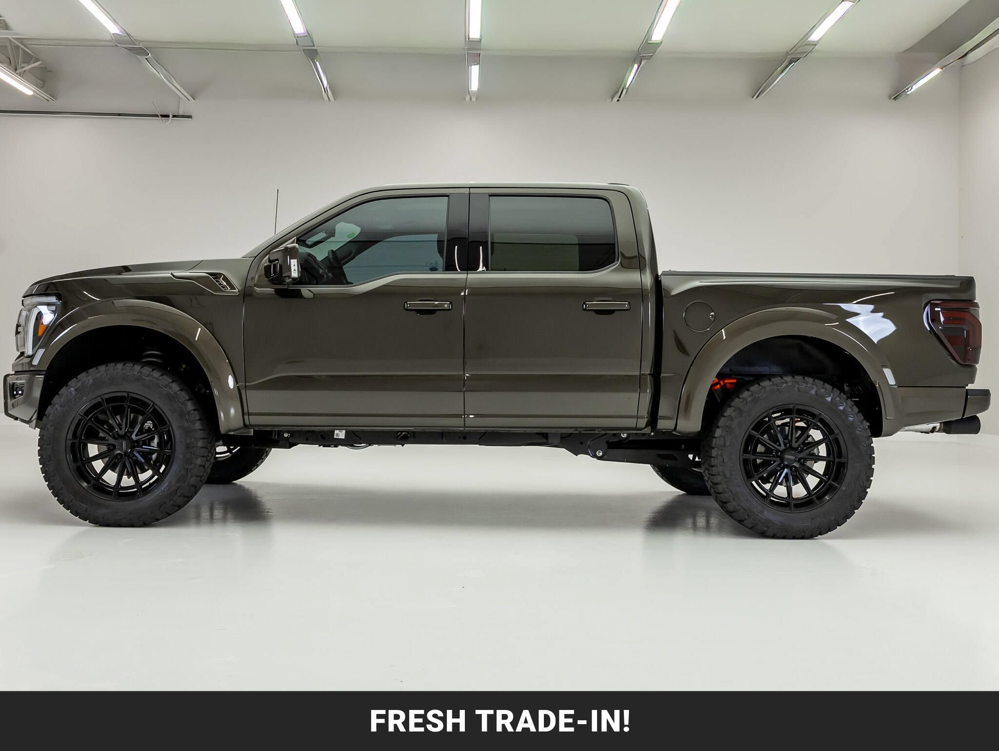 Used 2026 Ford F150 Raptor AWD/4WD image 5