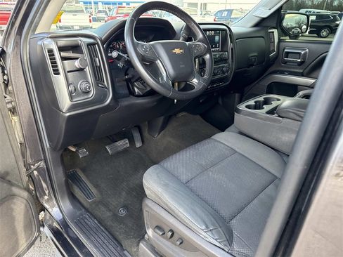 Used 2015 Chevrolet Silverado 1500 LT w/ LT Convenience Package image 9