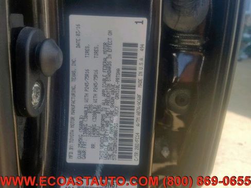 Used 2016 Toyota Tacoma SR5 w/ SR5 Appearance Package (SN) image 10