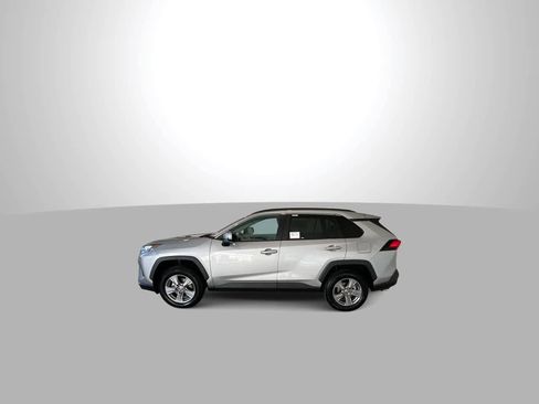 New 2025 Toyota RAV4 XLE w/ Convenience Package image 5