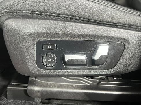 Used 2021 BMW X3 xDrive30i w/ Convenience Package image 16