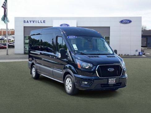 Certified 2025 Ford Transit 350 XLT RWD image 5