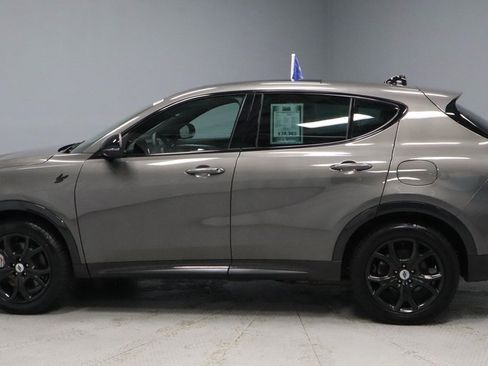 Used 2024 Dodge Hornet R/T Plus w/ R/T Blacktop Package image 9