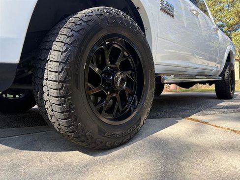 Used 2018 RAM 2500 Big Horn w/ Sport Appearance Group image 40