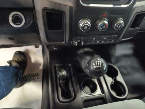 Used 2015 RAM 3500 Tradesman w/ Power & Remote Entry Group AWD/4WD image 15