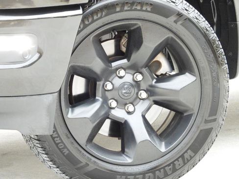 Used 2019 RAM 1500 Big Horn image 4