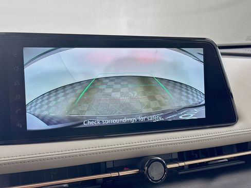 Used 2023 Nissan Ariya FWD image 23