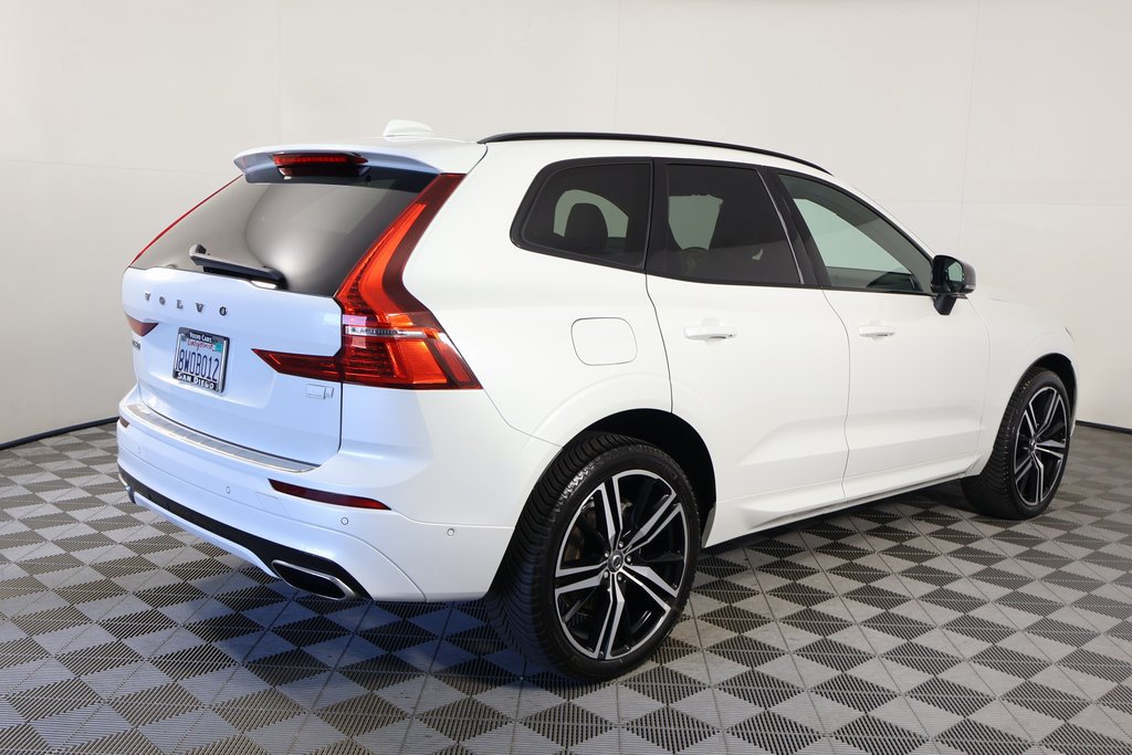 Used 2021 Volvo XC60 T8 R-Design w/ Protection Package Premier AWD/4WD image 4