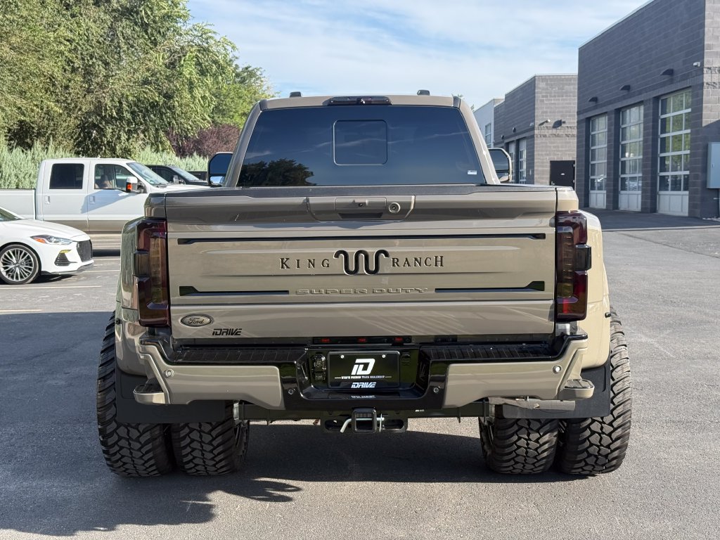 Used 2026 Ford F450 King Ranch w/ Chrome Package AWD/4WD image 10