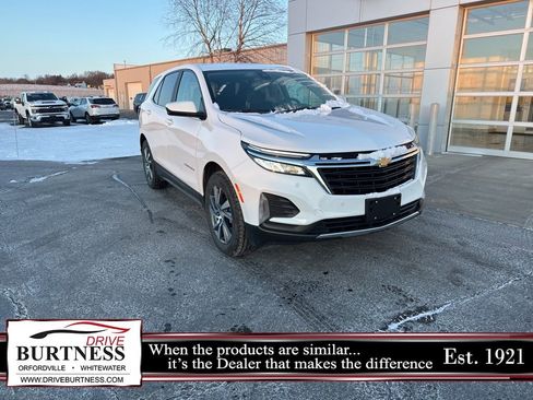 Certified 2024 Chevrolet Equinox LT image 1