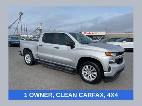 Used 2022 Chevrolet Silverado 1500 Custom AWD/4WD image 1