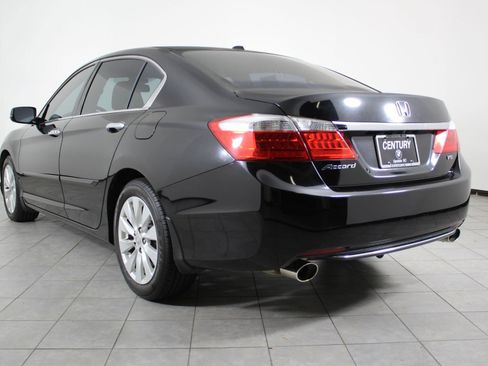 Used 2015 Honda Accord EX-L image 3