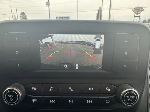 Used 2021 Ford Transit 350 XLT image 26