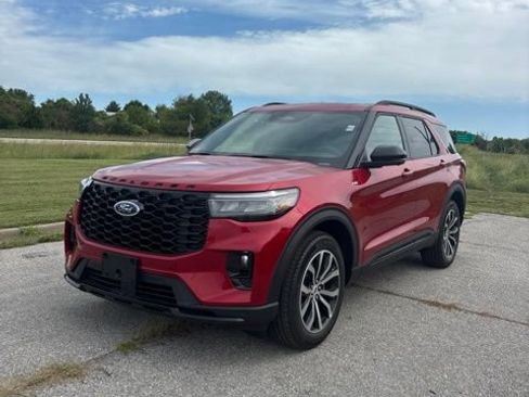 New 2026 Ford Explorer ST-Line AWD/4WD image 8