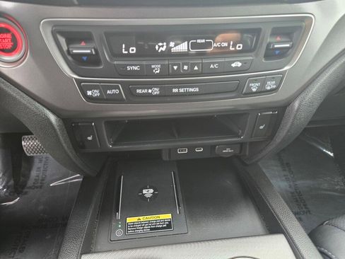 Certified 2024 Honda Passport EX-L image 19