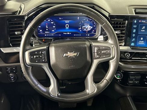 Used 2024 Chevrolet Silverado 1500 LT Trail Boss w/ Convenience Package II AWD/4WD image 15