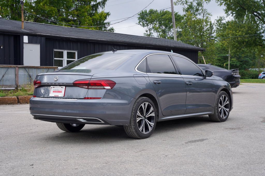 Used 2021 Volkswagen Passat 2.0T SE FWD image 7