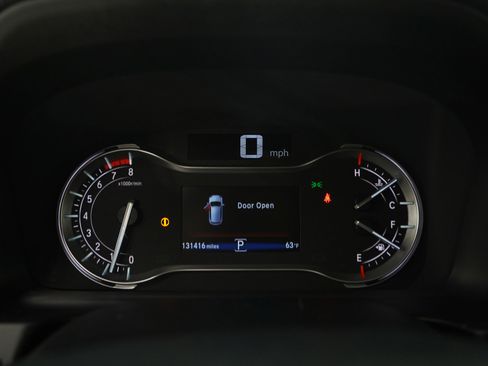 Used 2017 Honda Pilot Touring image 35