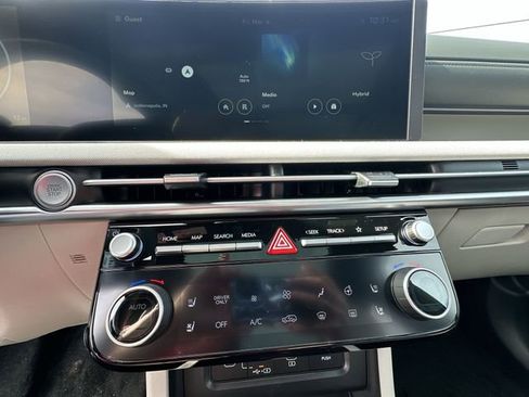 New 2026 Hyundai Tucson Limited image 22