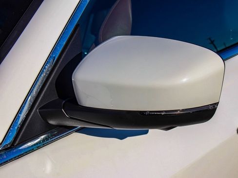 Used 2021 Maserati Levante image 49