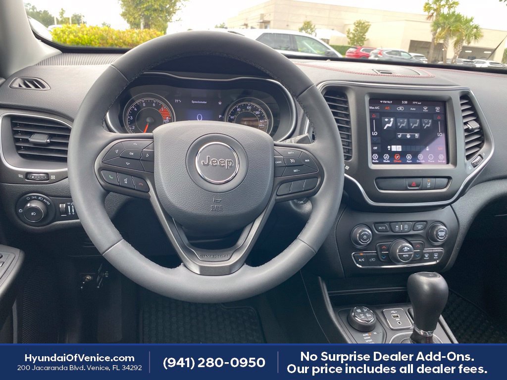 Used 2022 Jeep Cherokee Trailhawk w/ Premium Leather Package AWD/4WD image 3