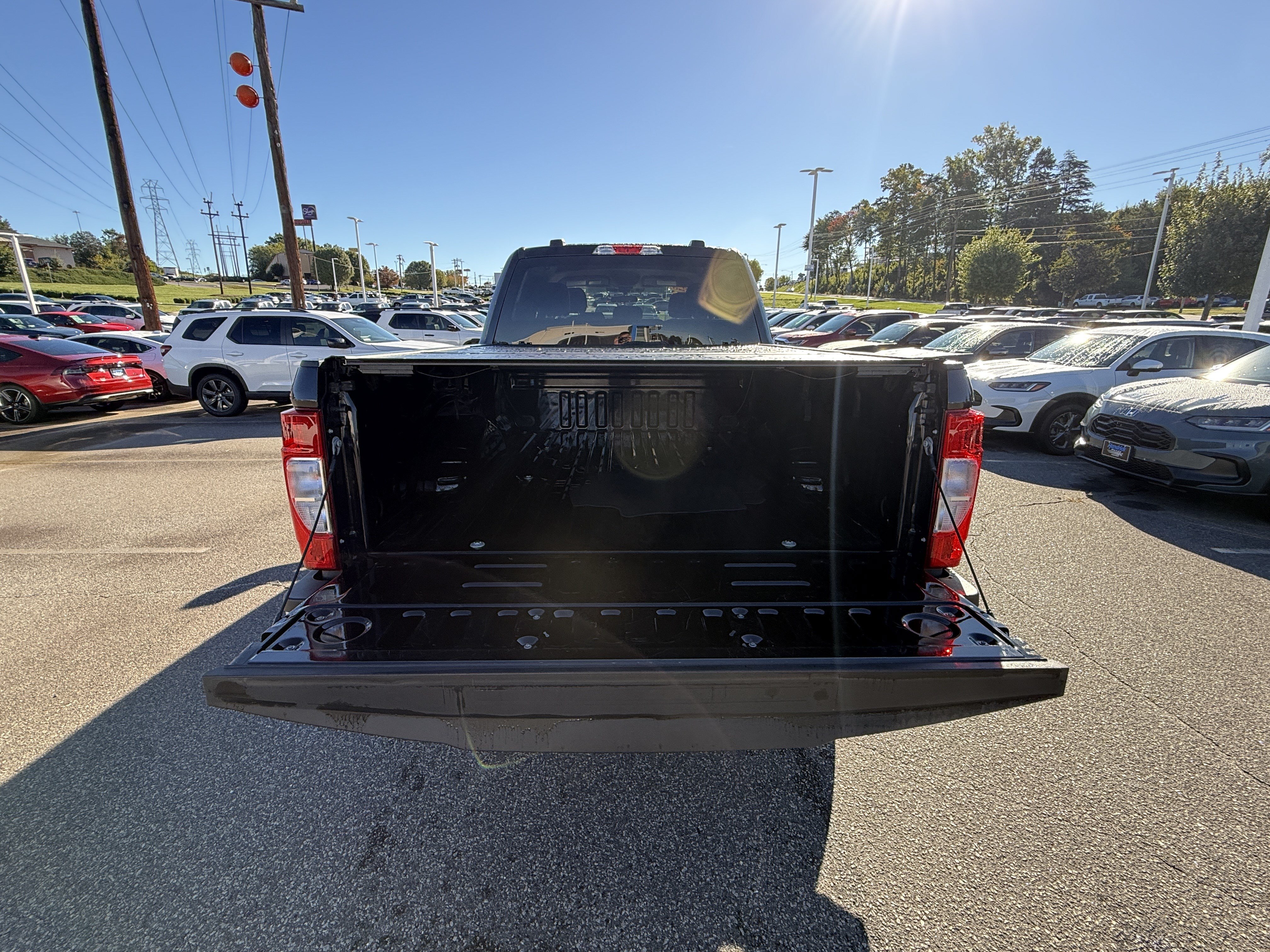 Used 2022 Ford F250 XL w/ STX Appearance Package AWD/4WD image 32