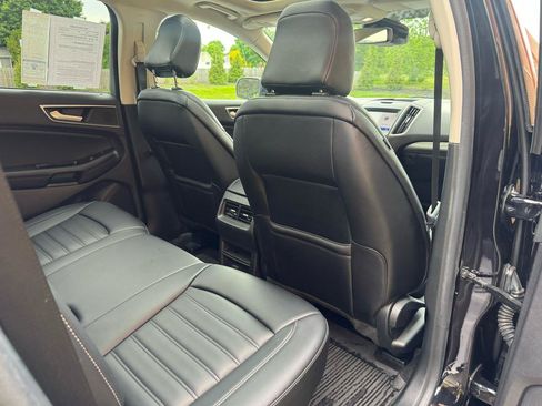 Used 2020 Ford Edge SEL AWD/4WD image 25