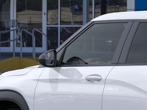New 2026 Chevrolet TrailBlazer LS image 12