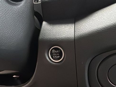 Used 2024 Nissan Frontier SL w/ Technology Package RWD image 30