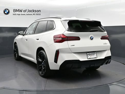 New 2026 BMW X3 xDrive30 w/ M Sport Package AWD/4WD image 5