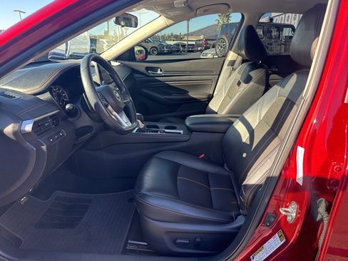 Used 2020 Nissan Altima 2.5 SR image 12