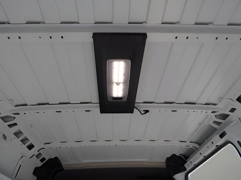 Used 2025 RAM ProMaster 2500 w/ Convenience Group FWD image 27