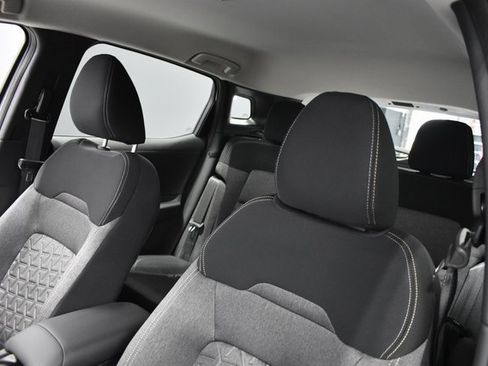 New 2026 Nissan Kicks SV image 16