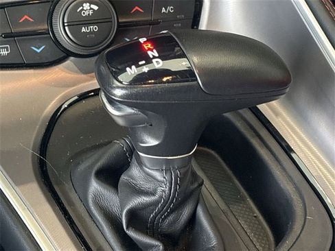 Used 2022 Dodge Challenger R/T Scat Pack image 15