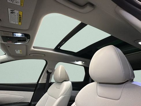 Certified 2025 Hyundai Tucson SEL image 11