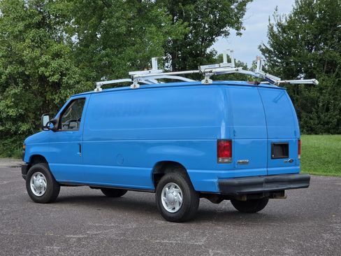 Used 2014 Ford E-350 and Econoline 350 Super Duty w/ Power Group RWD image 4