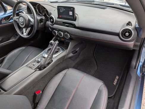 Used 2019 MAZDA MX-5 Miata Grand Touring RWD image 26