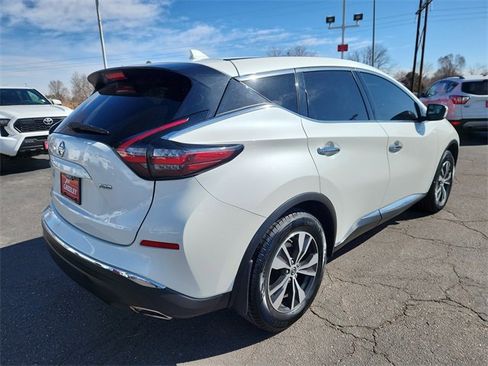 Used 2019 Nissan Murano S image 3