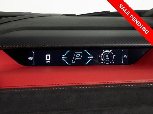 Used 2024 Lamborghini Revuelto image 36