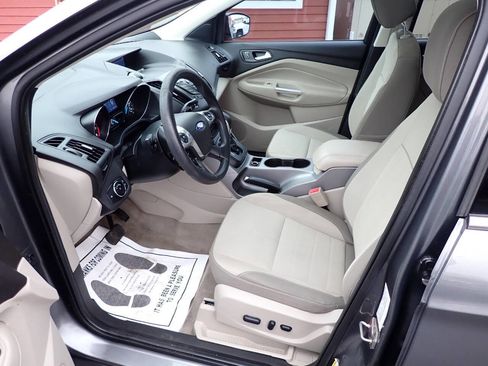 Used 2014 Ford Escape SE image 7
