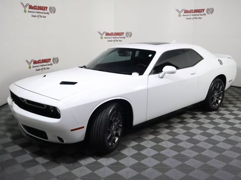Used 2018 Dodge Challenger GT w/ GT Interior Package AWD/4WD image 12