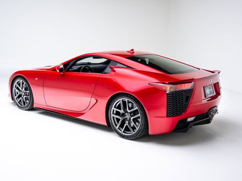 Used 2012 Lexus LFA image 15