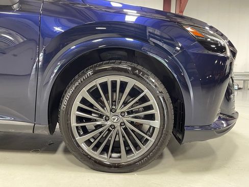 Used 2024 Lexus RX 350 Premium w/ Accessory Package (Z1) AWD/4WD image 16