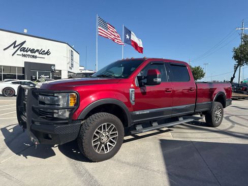Used 2017 Ford F350 Lariat w/ Lariat Value Package AWD/4WD image 1
