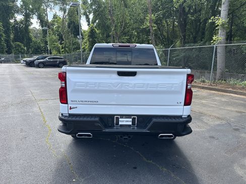 Used 2025 Chevrolet Silverado 1500 LT Trail Boss w/ Convenience Package II AWD/4WD image 13