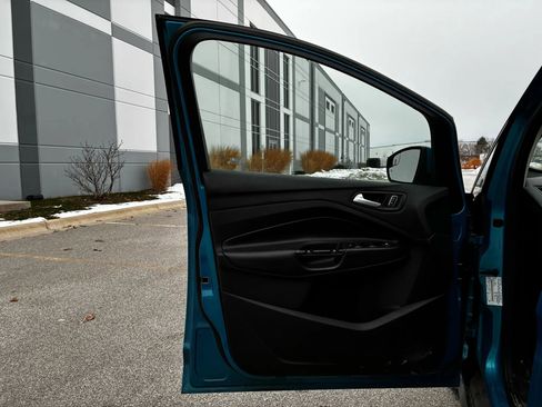 Used 2014 Ford C-MAX SEL w/ Equipment Group 302A image 10