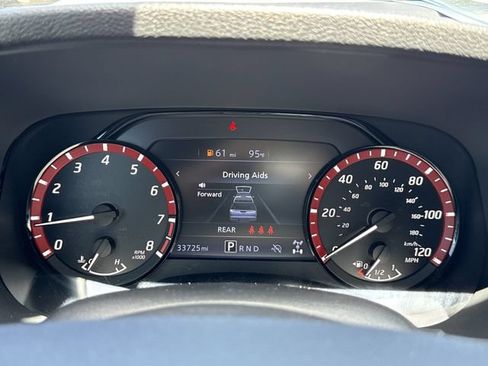 Used 2024 Nissan Frontier PRO-4X w/ Off-Road Protection Package AWD/4WD image 13